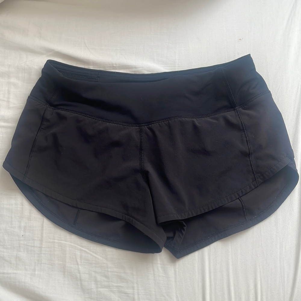 Lululemon black speed up low rise 2.5